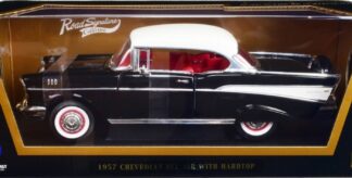 Road Signature 1:18th scale diecast - 1957 Chevrolet Bel Air Hardtop Black With White Top And Red Interior - 92109